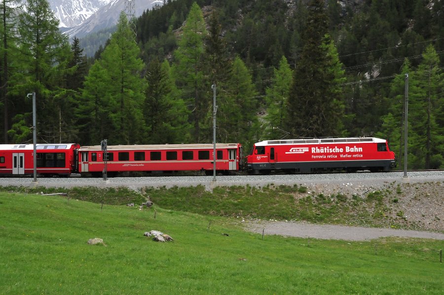 RhB Glacier Express, Allegra Triebwagen und andere (27)